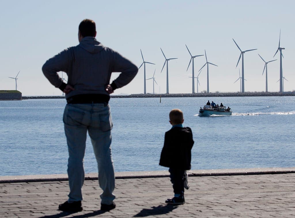 Copenhagen wind power – vindmoller – Lynetten 20130420 0003F