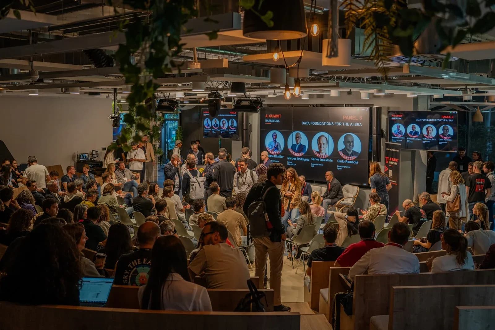 Attendees at a packed panel session on data foundations at AI Summit Barcelona 2025