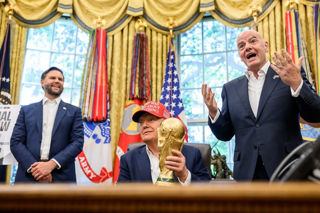 Make Football Corrupt Again ⚽️ Make Soccer Corrupt Again 🇺🇸