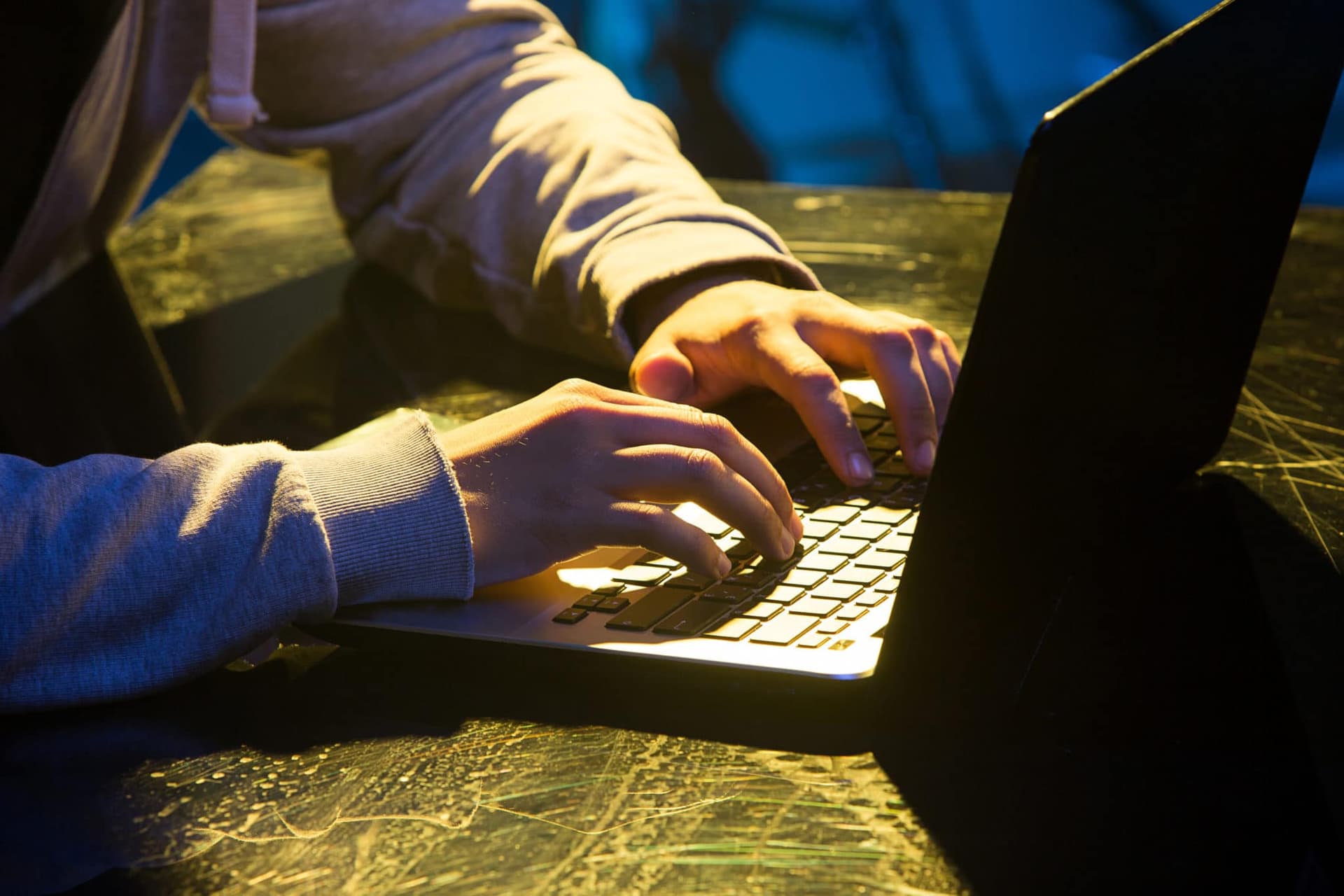 computer hacker