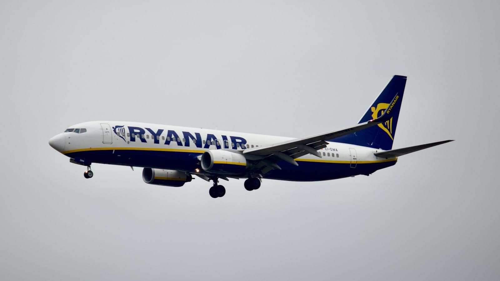 EU Court Ruling Challenges Airline Hand Luggage Fees in Landmark Decision