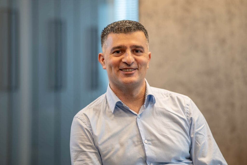 Portrait Mahdi Abdulrazak 1024x683