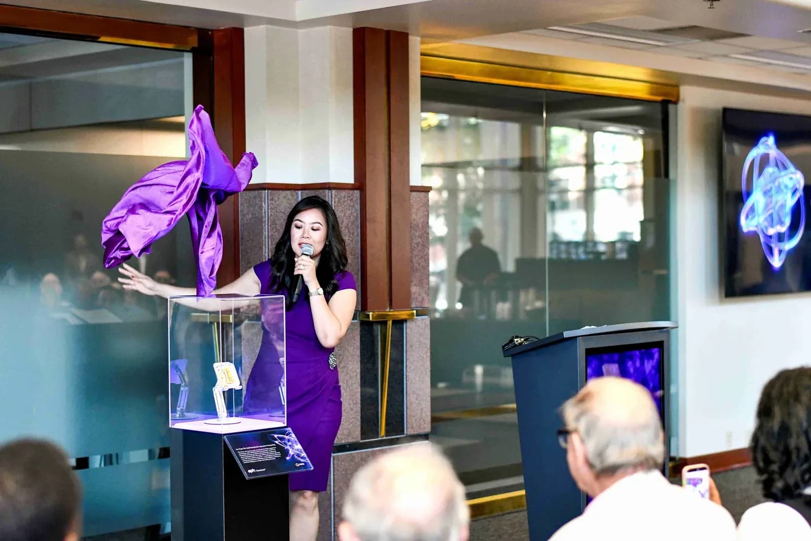 EPB CEO Janet Rehberg unveils the IonQ quantum computer at the EPB Quantum Center launch event