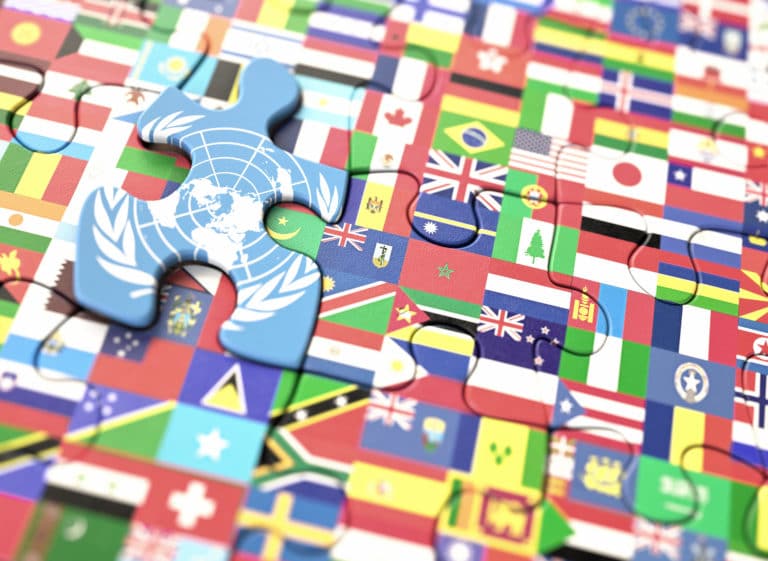 Expat or Immigrant? 7 When is the last time you heard the word "Expat"? How many times a day you hear the word "Immigrant" ( no need to mention any adjective that comes with it!). Three years ago it was a debate on BBC aboutWhat makes one person an expat, and another a foreign worker or migrant?