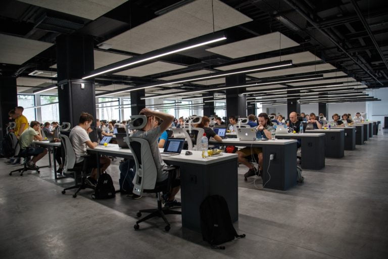Are women offered leadership roles just to fill quotas ? A new perspective on the current state of women in tech 3 why we need at least 50 years to close the gender pay gap for women in tech?