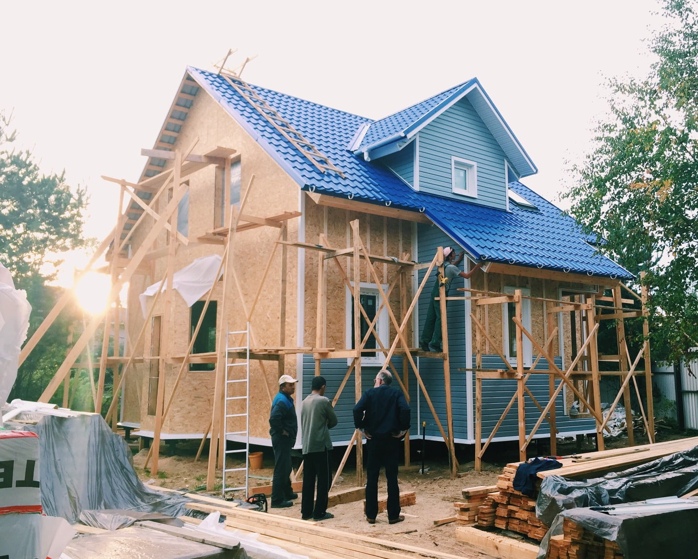 Building A Successful Construction Company 1 Thinking of starting a construct company? Check out our 5 tips for setting up your business.