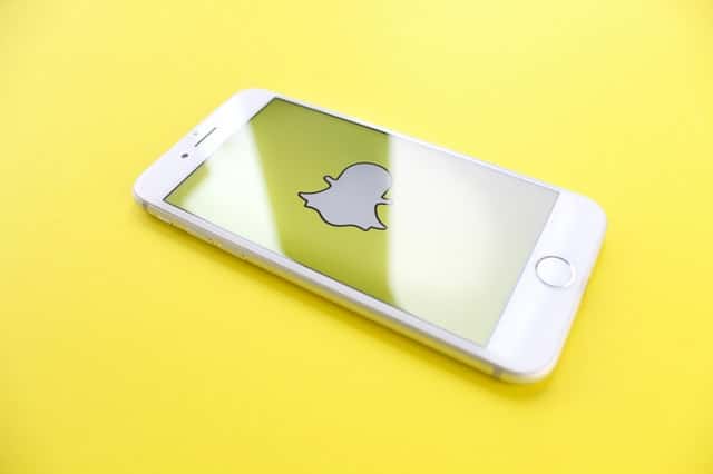 10 Amazing Snapchat Tips for restaurants To Grow Business in 2021 1 How can you use Snapchat to grow your restaurant business? With over 150 million active users, Snapchat is one of the top social media apps to reach millennials. Here are 10 Snapchat tips for restaurants to start leveraging its benefits for your brand.