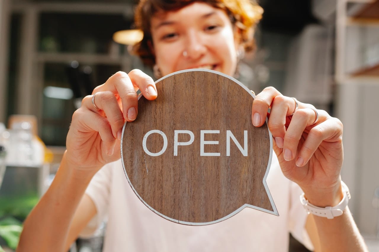Useful Tips For Running Your Local Independent Retail Shop 1 Managing a successful business today, especially a retailer, is no small challenge. There are so many things to think about from staff management to replenishing stock, all the while with you trying to find new ways to improve your profit margins.