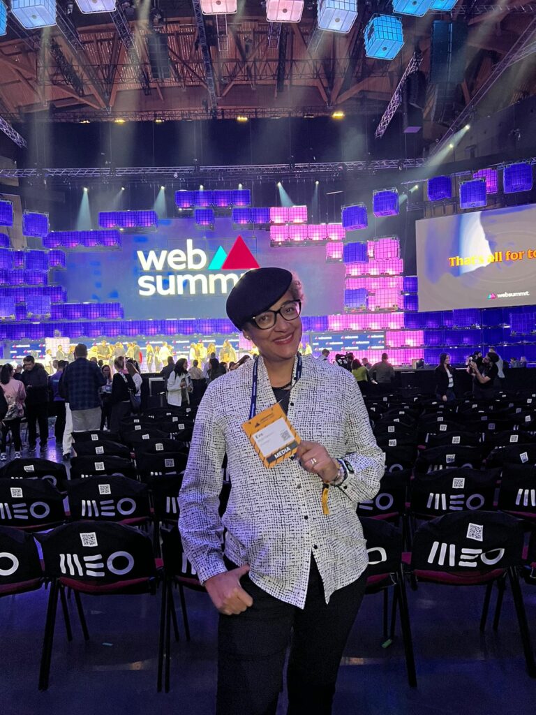 How the stage looks like on The Opening Night? Eva Rosa Santos is reporting from the Web Summit Lisbon- a Safe Hub for Innovations and Women in Tech