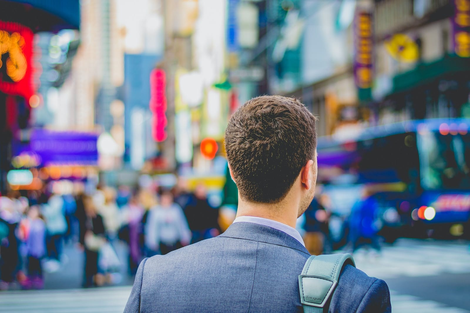 What is the Role of Happy Leadership in Corporate Happiness and Employee Satisfaction? 1 What is the role of leadership in corporate happiness and employees satisfaction?