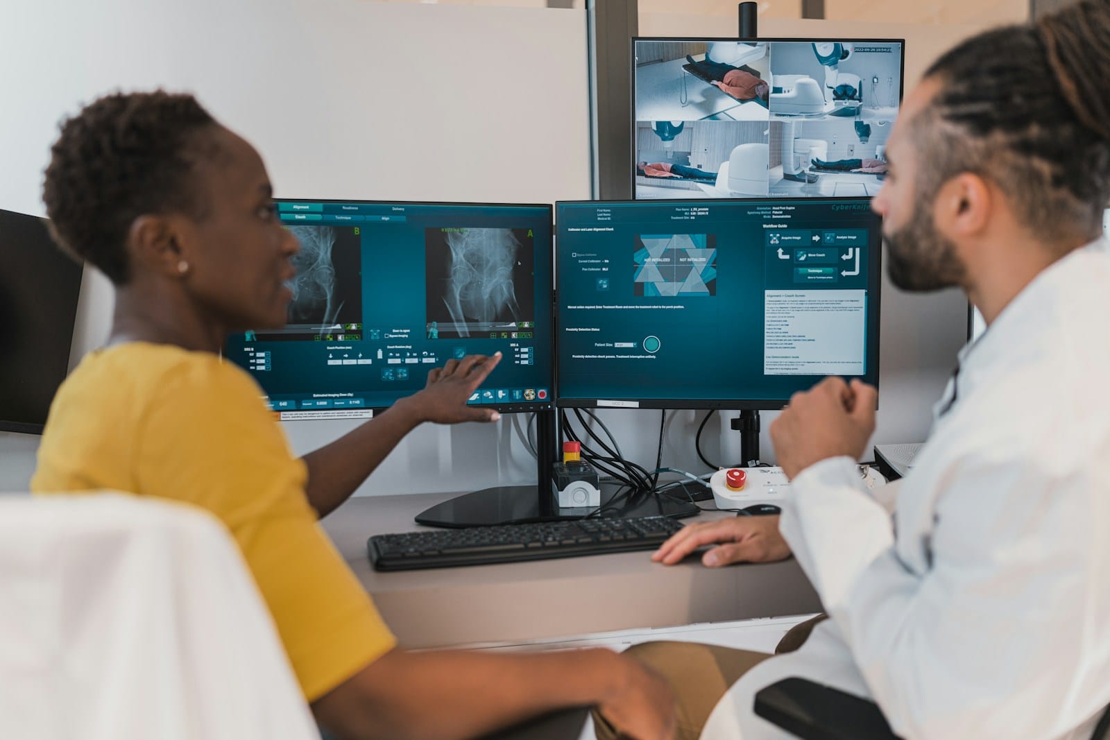 AI-assisted ECG Interpretation to Revolutionise Patient Care 1 AI-assisted ECG Interpretation to Revolutionise Patient Care