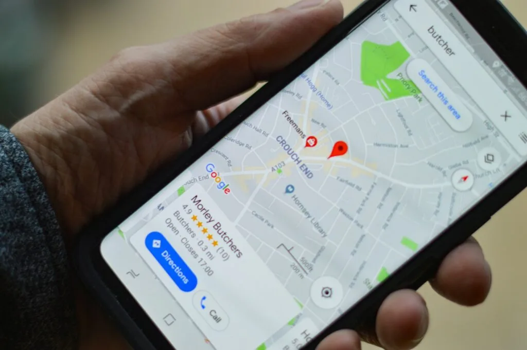 Advanced Navigation Technology Reshapes Urban Mobility in Saudi Cities