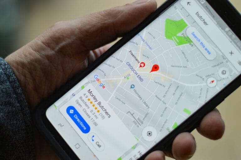 Advanced Navigation Technology Reshapes Urban Mobility in Saudi Cities
