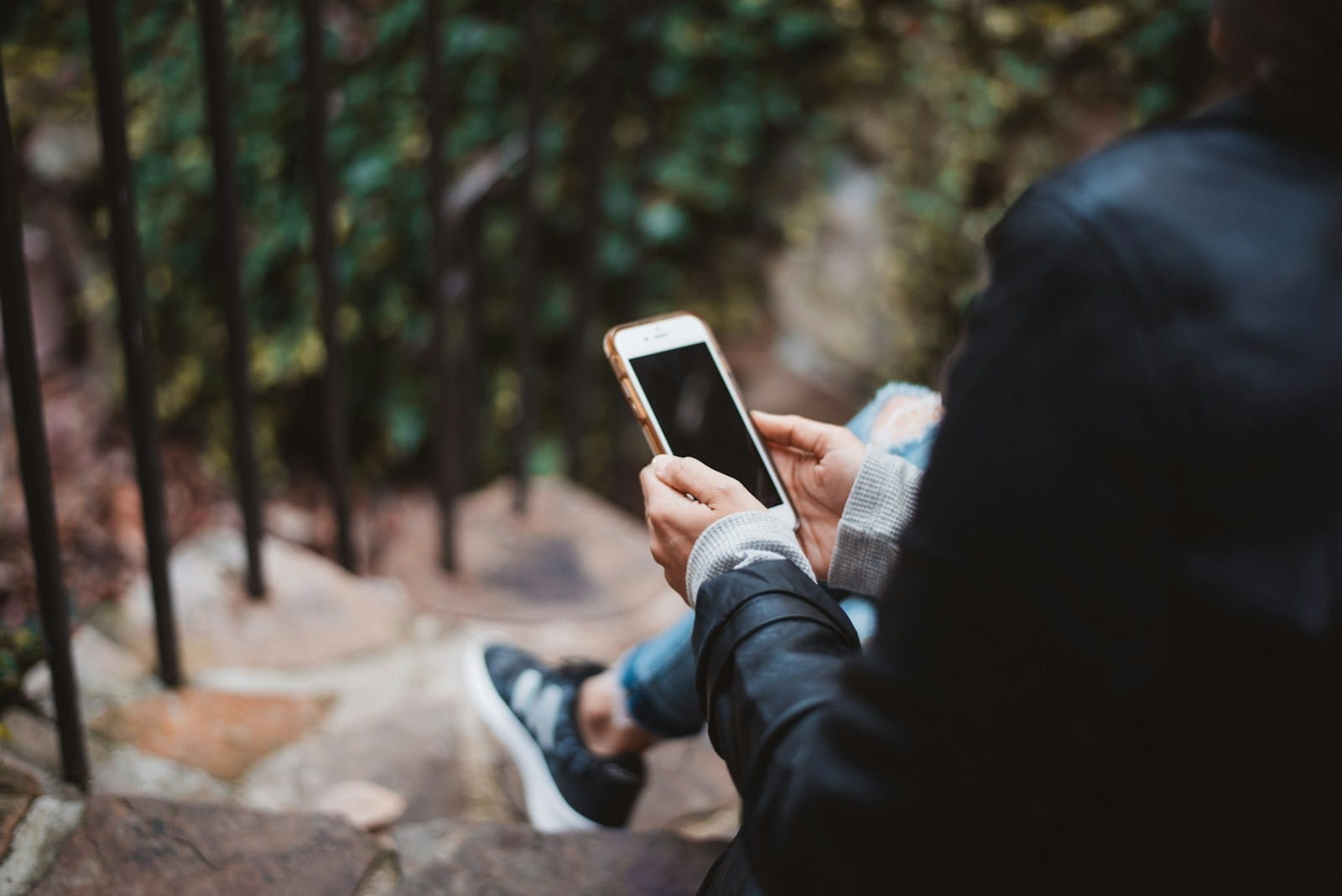 Business Messaging Integration Reaches Critical Mass as SMS Adoption Soars