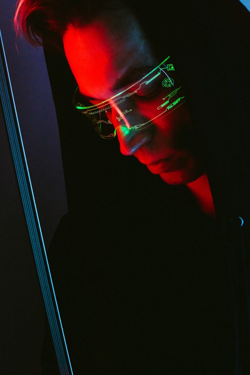 How Digital DNA Recognition Works: Fingerprinting Puts Invisible Protection to the Test 1 man in black framed eyeglasses looking at the window